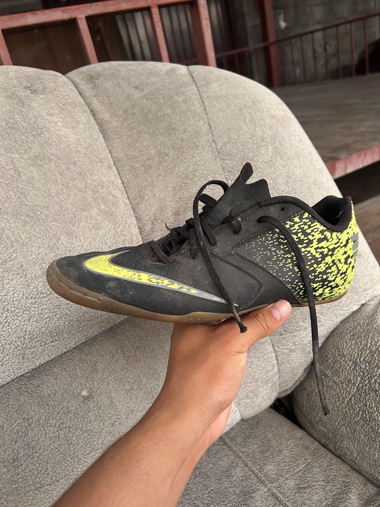 Nike  кроссовка
