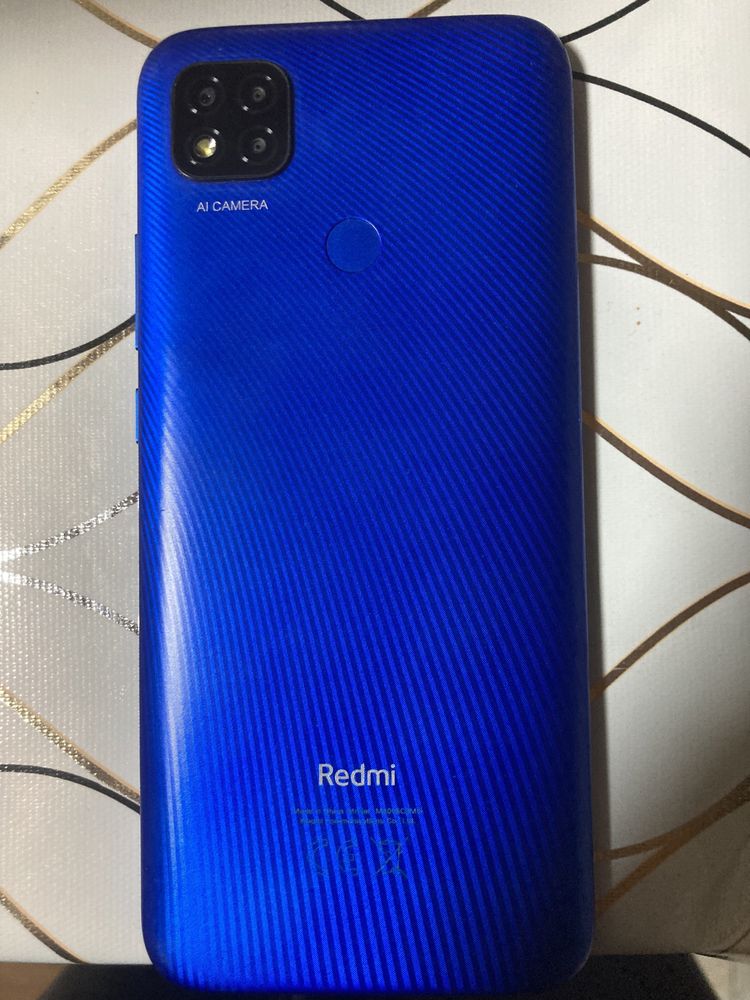 Redmi 9C Без коробки Экран чуть чуть разбит