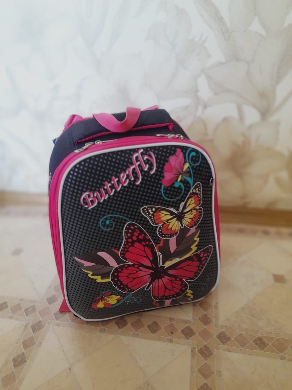 Продам школьный рюкзак