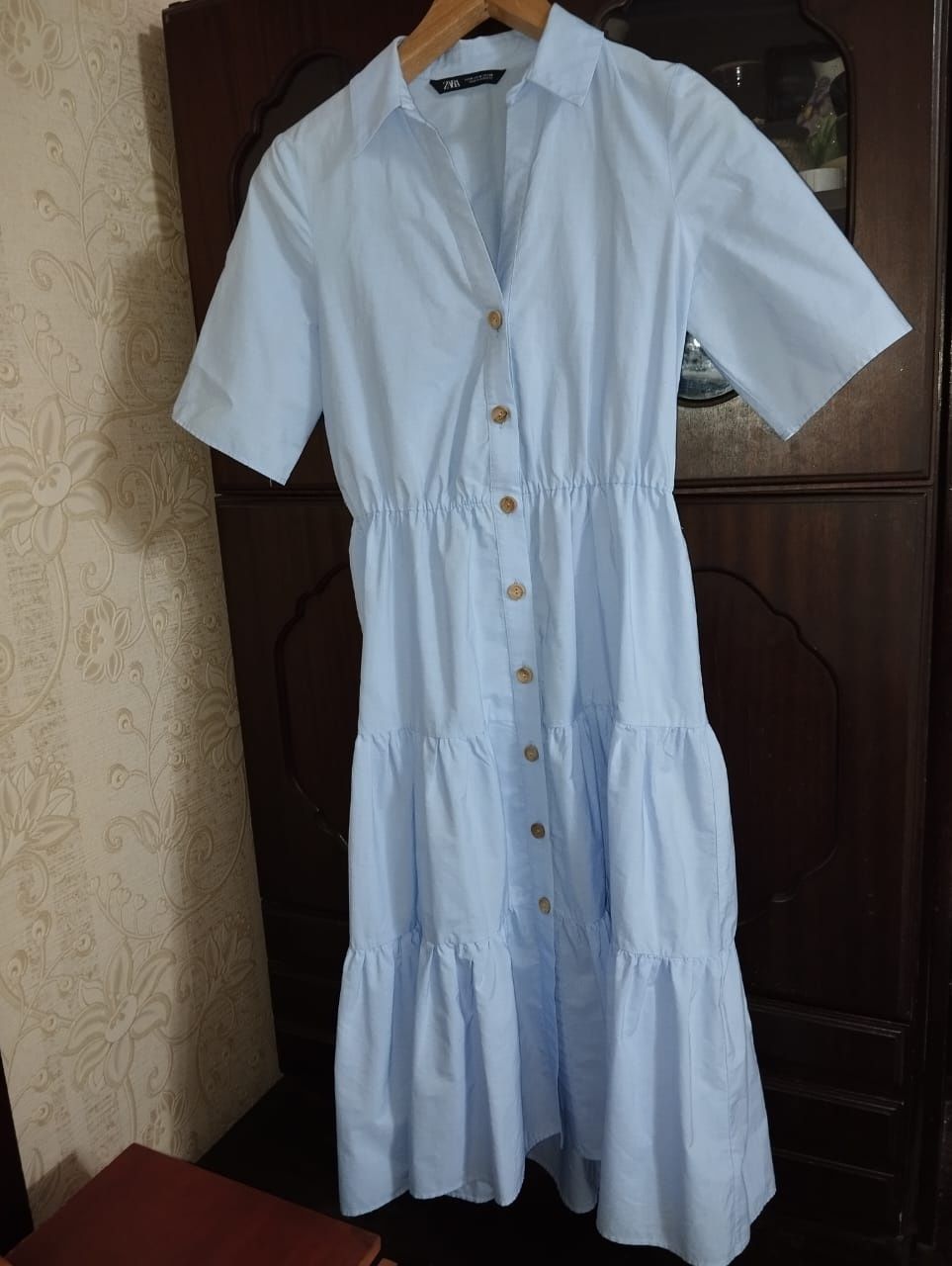 Продам платья,оригинал