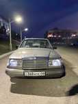 Mersedes-Benz.