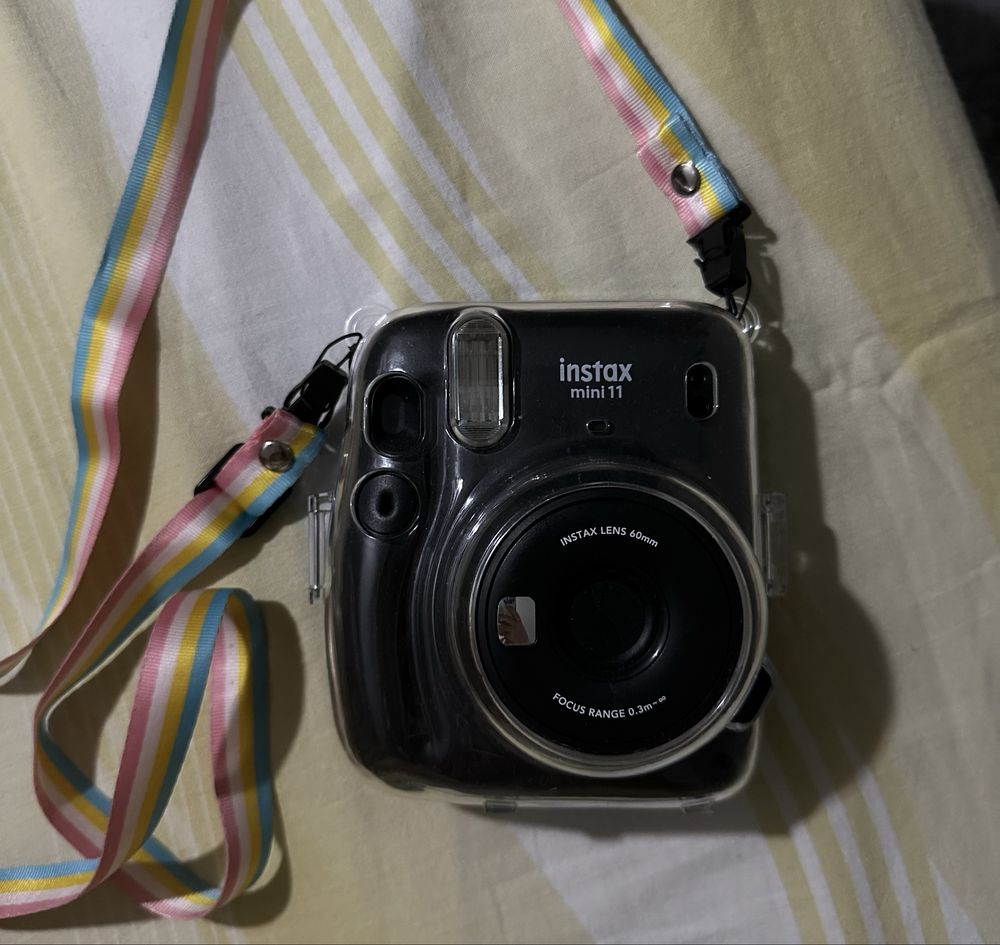 Фотоаппарат Instax mini 11