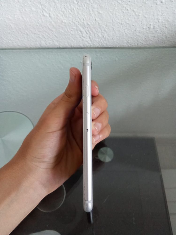 iPhone 8, 64 gb