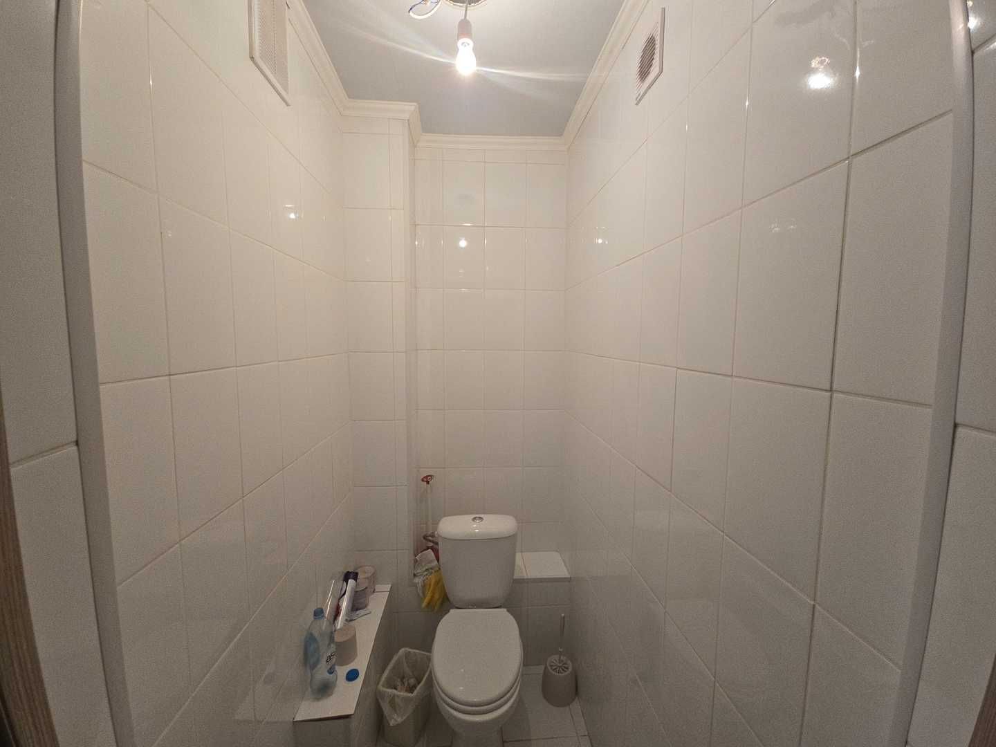 Продам двухкомнатную квартиру в районе Береке