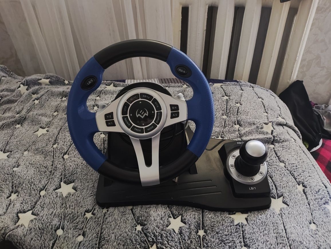 Игровой руль gc w600 в хорошем состоянии