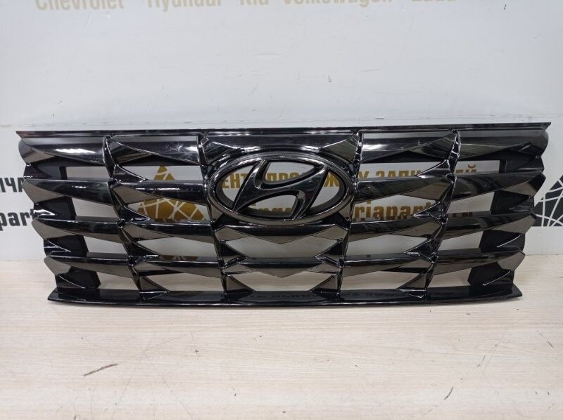 Продается решётка радиатора Hyundai Tucson nx4