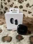 Продам наушники Samsung Buds Live
