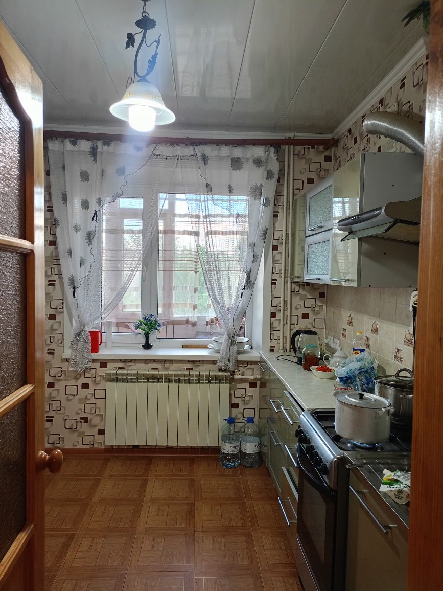1 комн квартира посуточно, по часам,центр города.