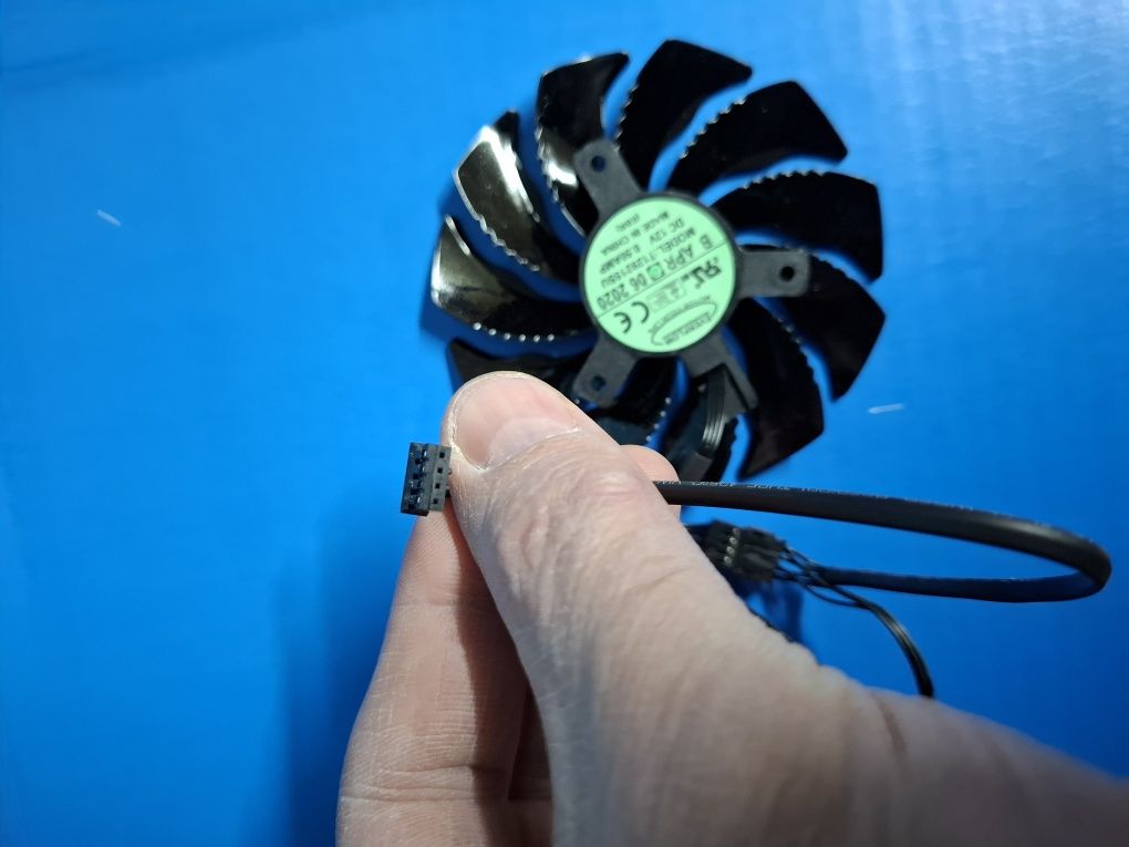 Продам вентиляторы для GIGABYTE 1660