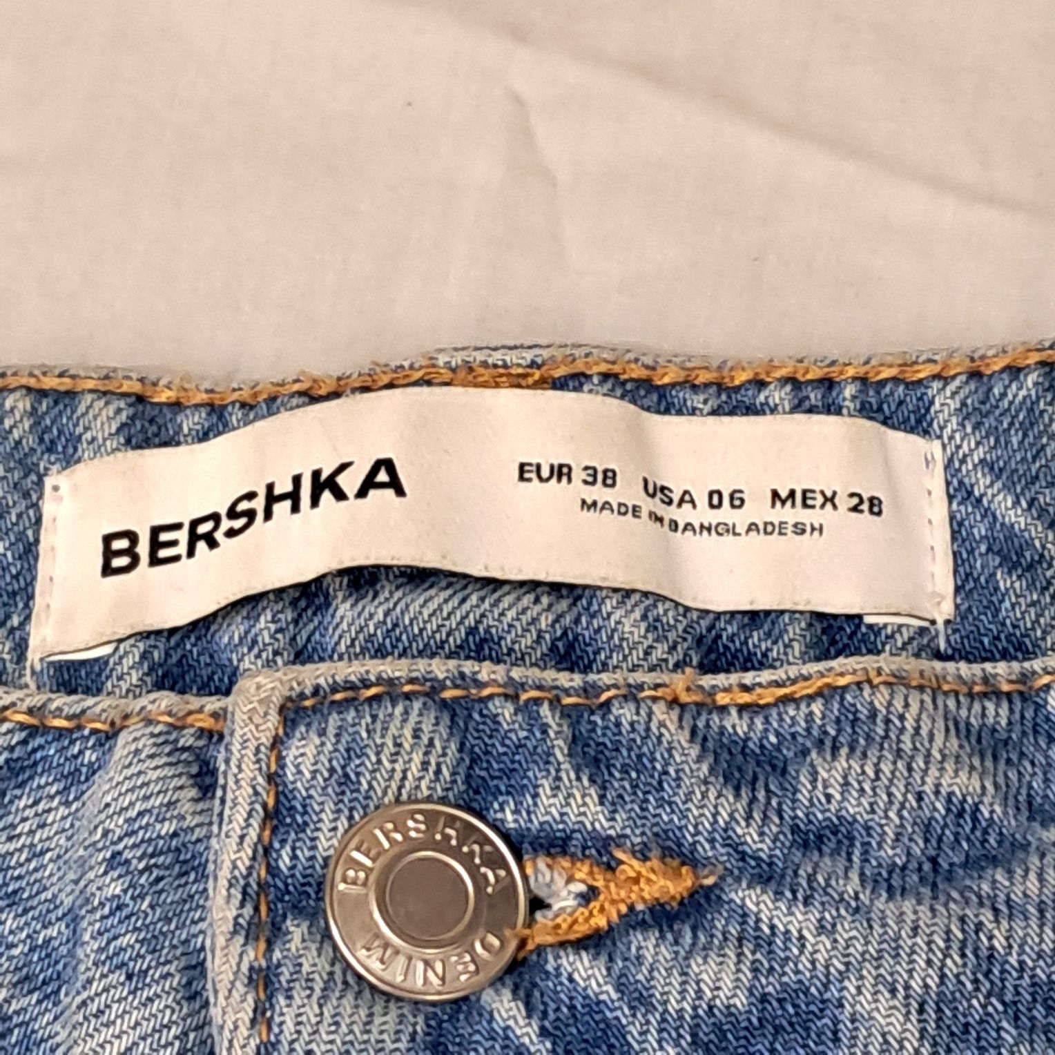 bershka широкие штаны шорты