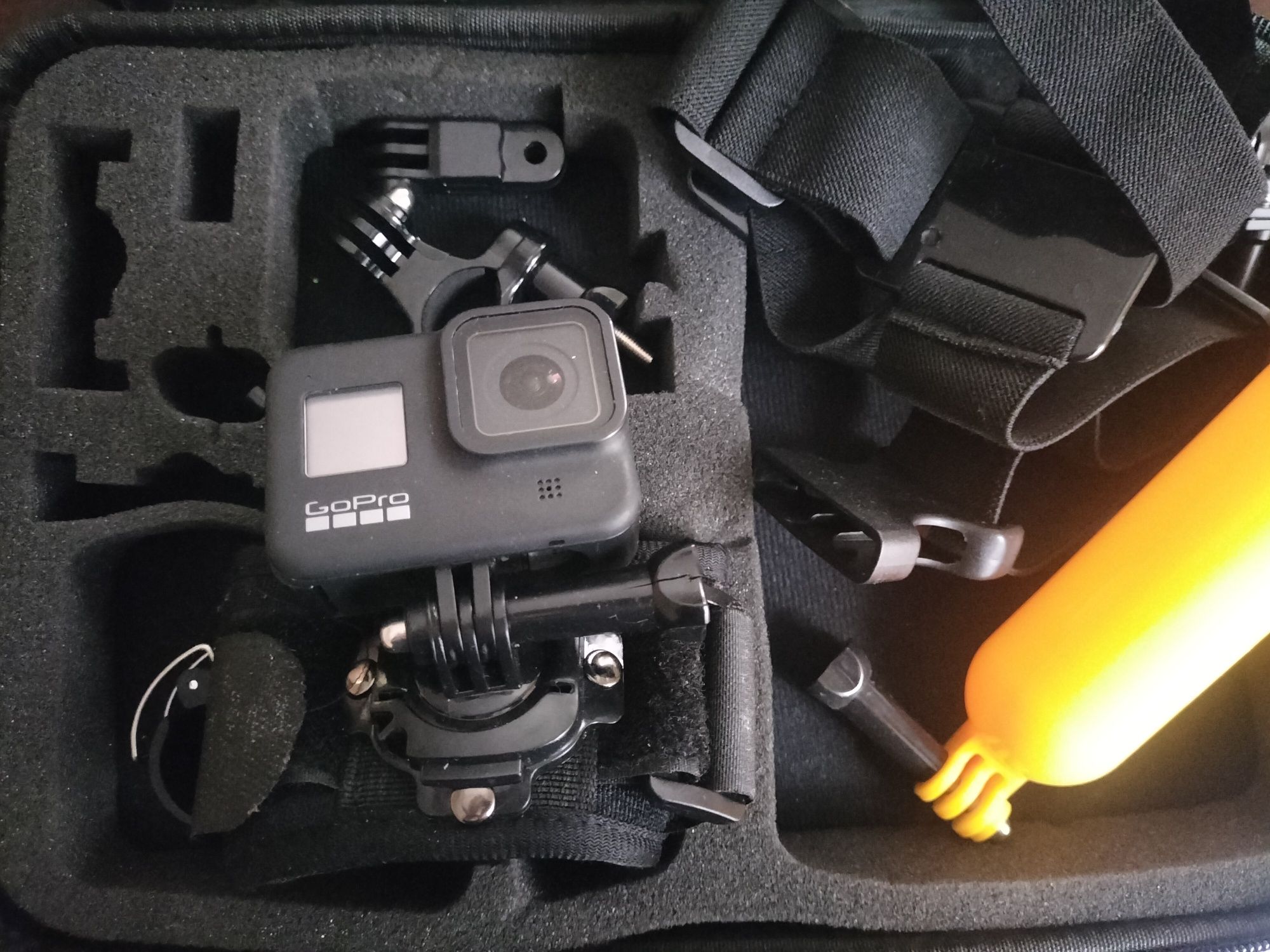 Продам камеру GoPro8