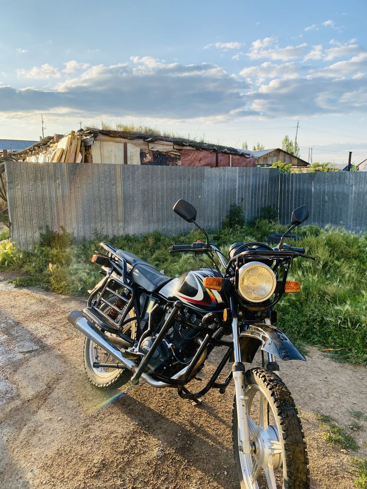 Продаются YAQI200