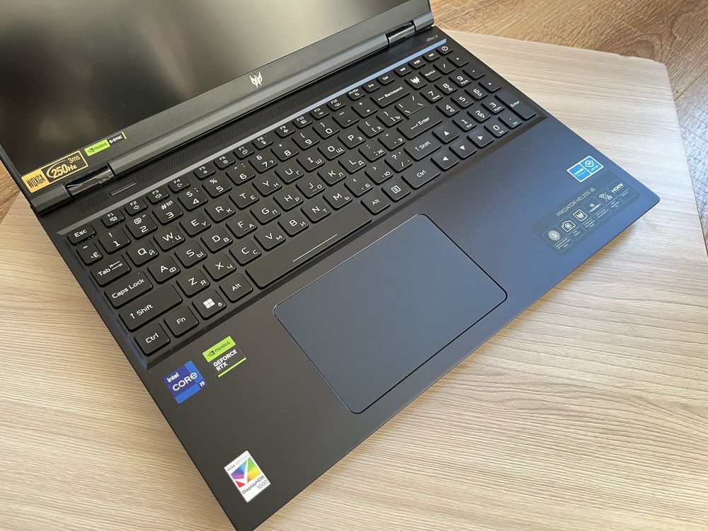 Acer Predator16-MiniLed 4080/64Gb/1Tb
