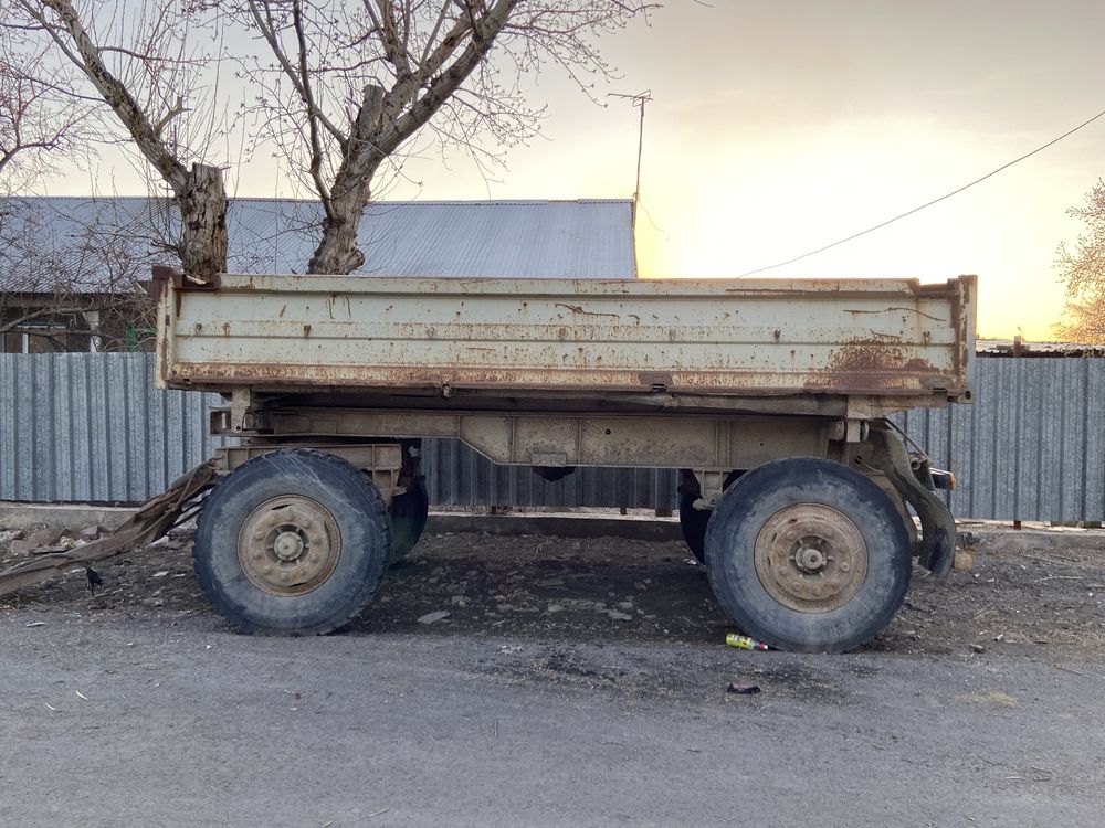 Продам прицеп 2014 год