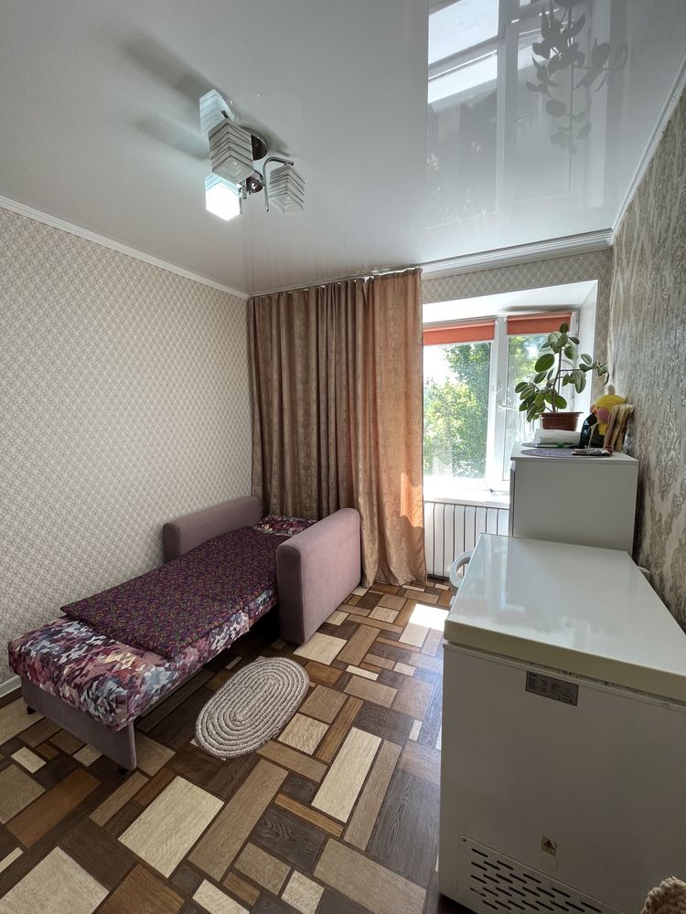 Трехкомнатная квартира, 59,4, 3/5, Абулхаирхана 2/3