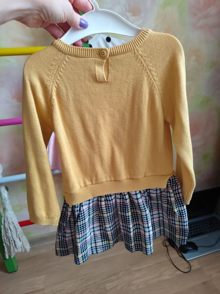 Продам платья для девочки