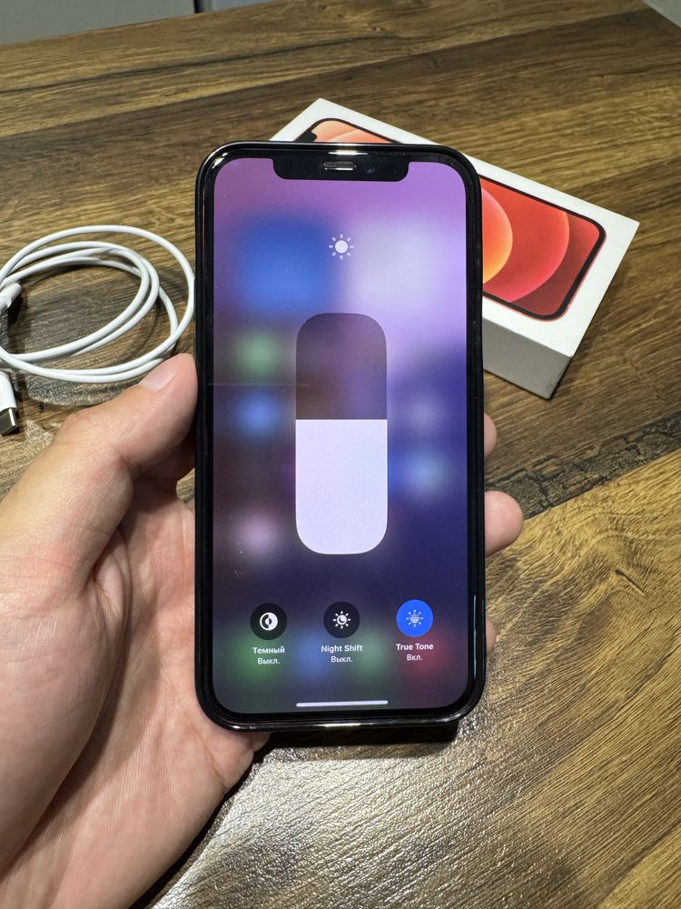 Iphone 12 на 64gb