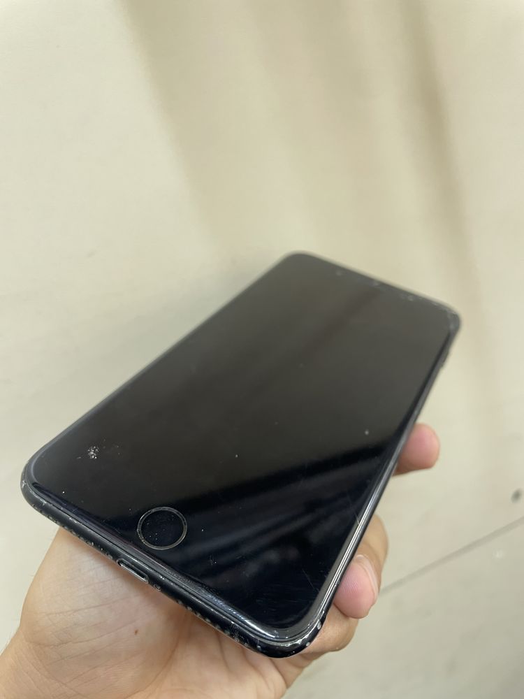 iphone 7+ за 40000тг