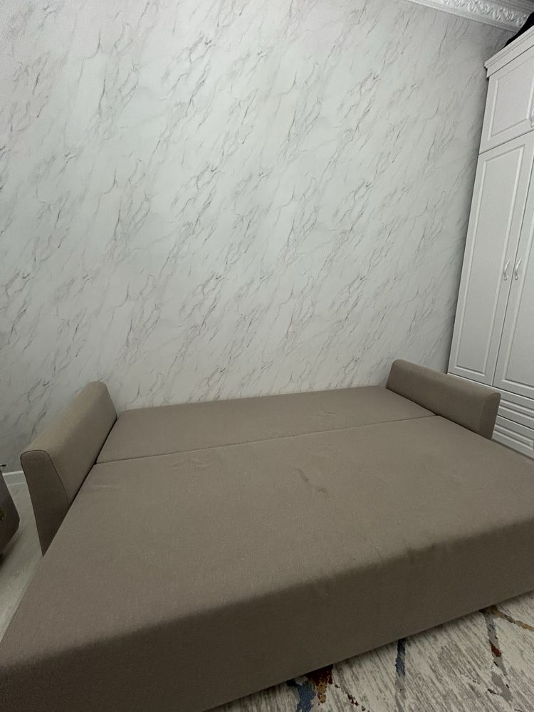 Продаётся диван-кровать IKEA