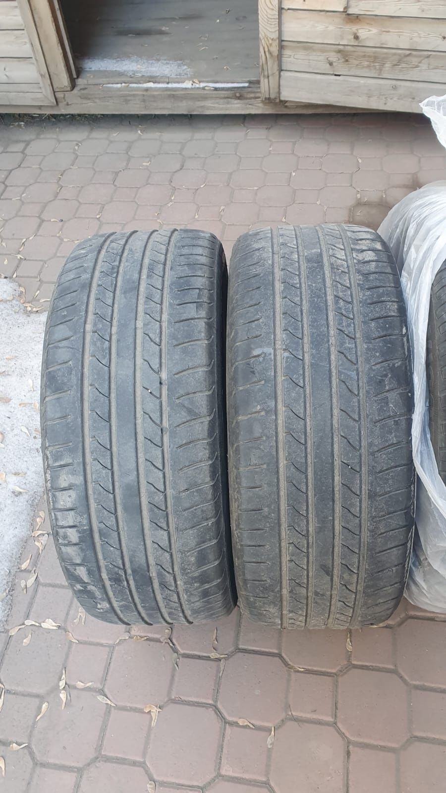 Продам шина в торг