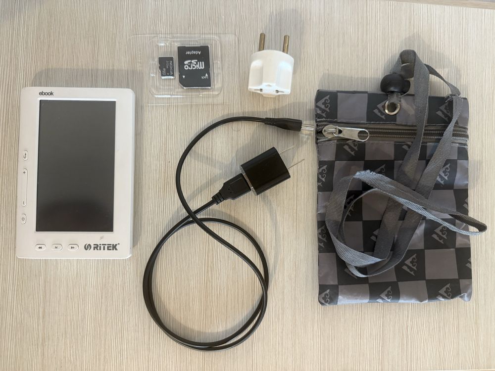 электронная книга Ritek E-819