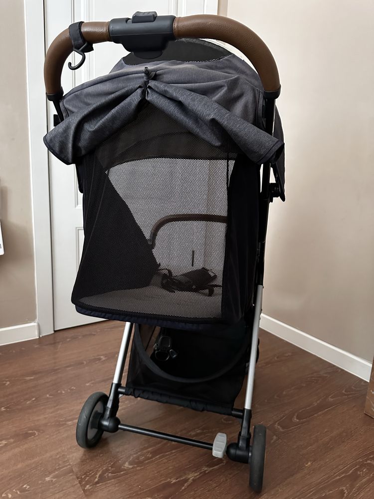 Продам коляску Joie Pact Max
