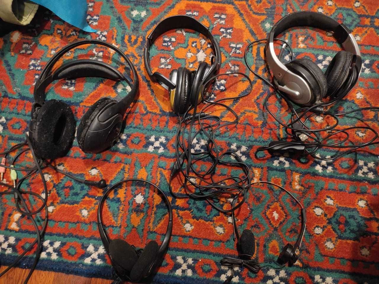 Ретро наушники из 90-х годов Sony Aiwa и другие большие и маленькие