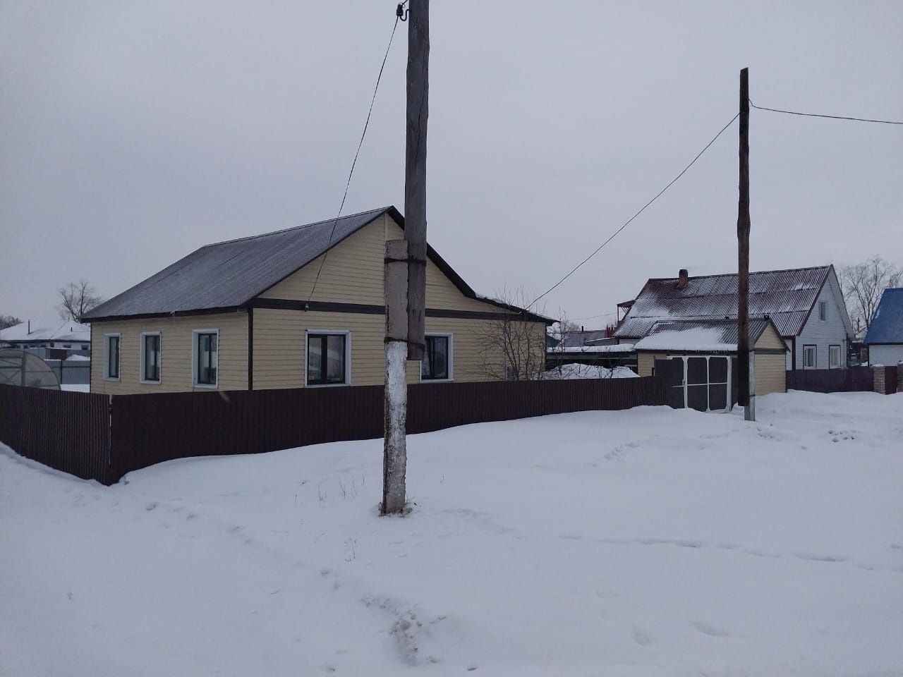 Продам дом  в селе Белом 5 км от города Петропавловска