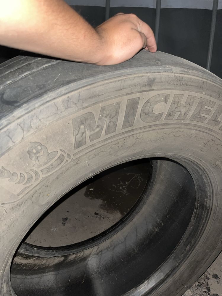 Шины на фуру Michelin