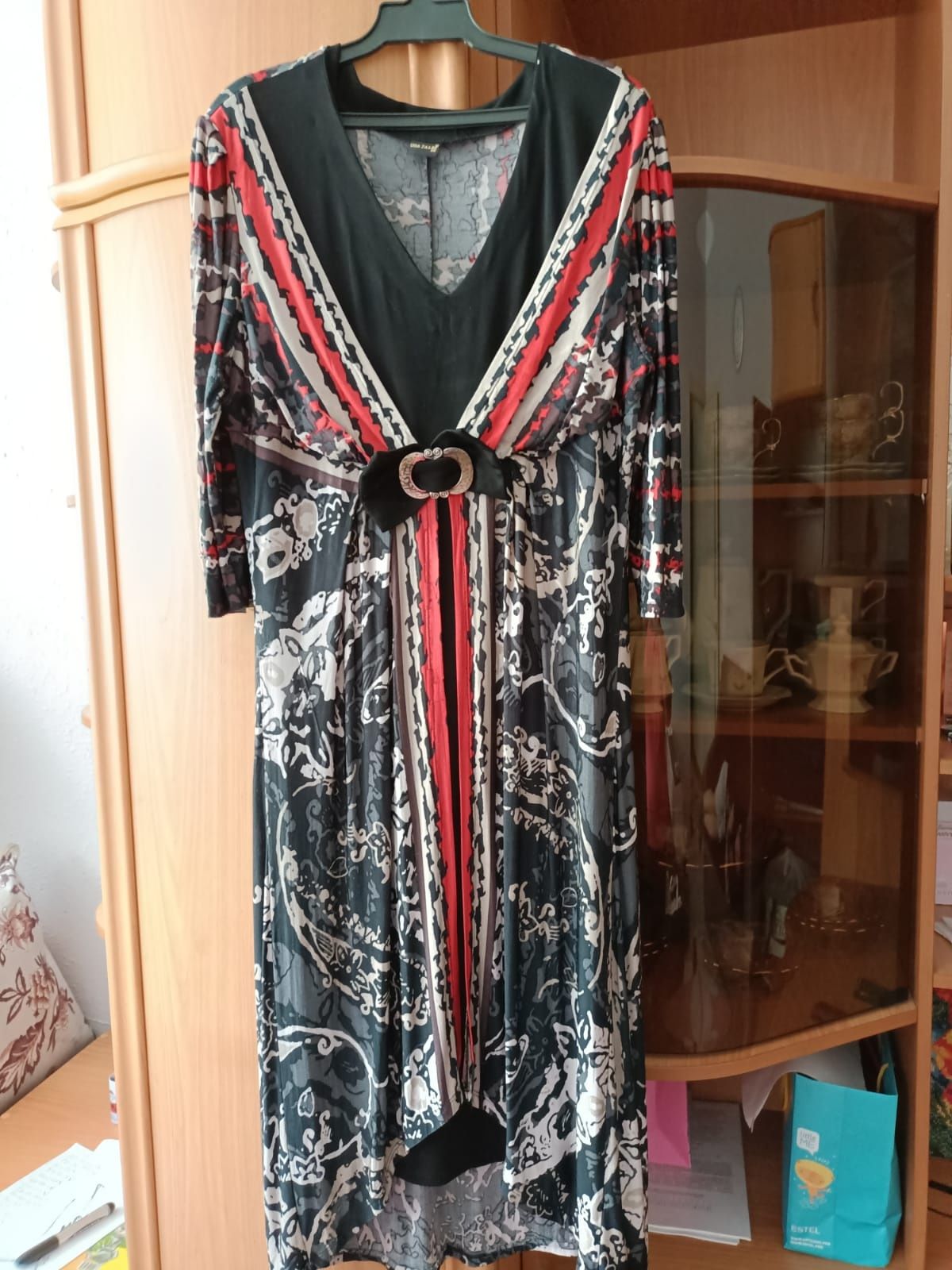 Продам женское платье