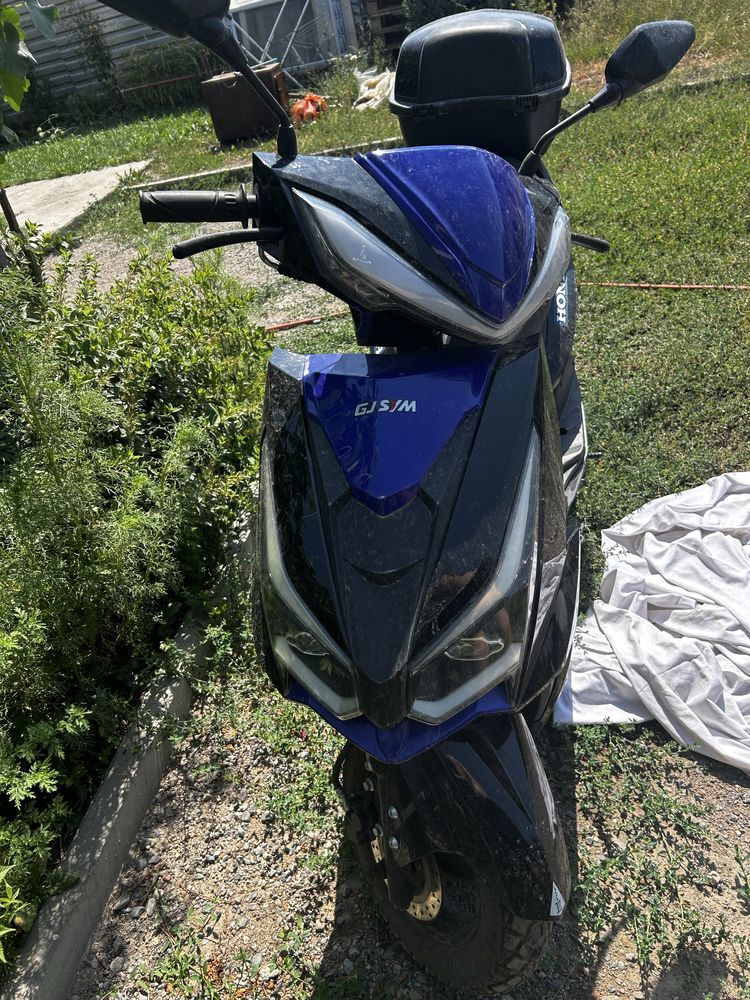 Продам мопед Gj Sym 49cc. В народе называется М8 Про Макс.