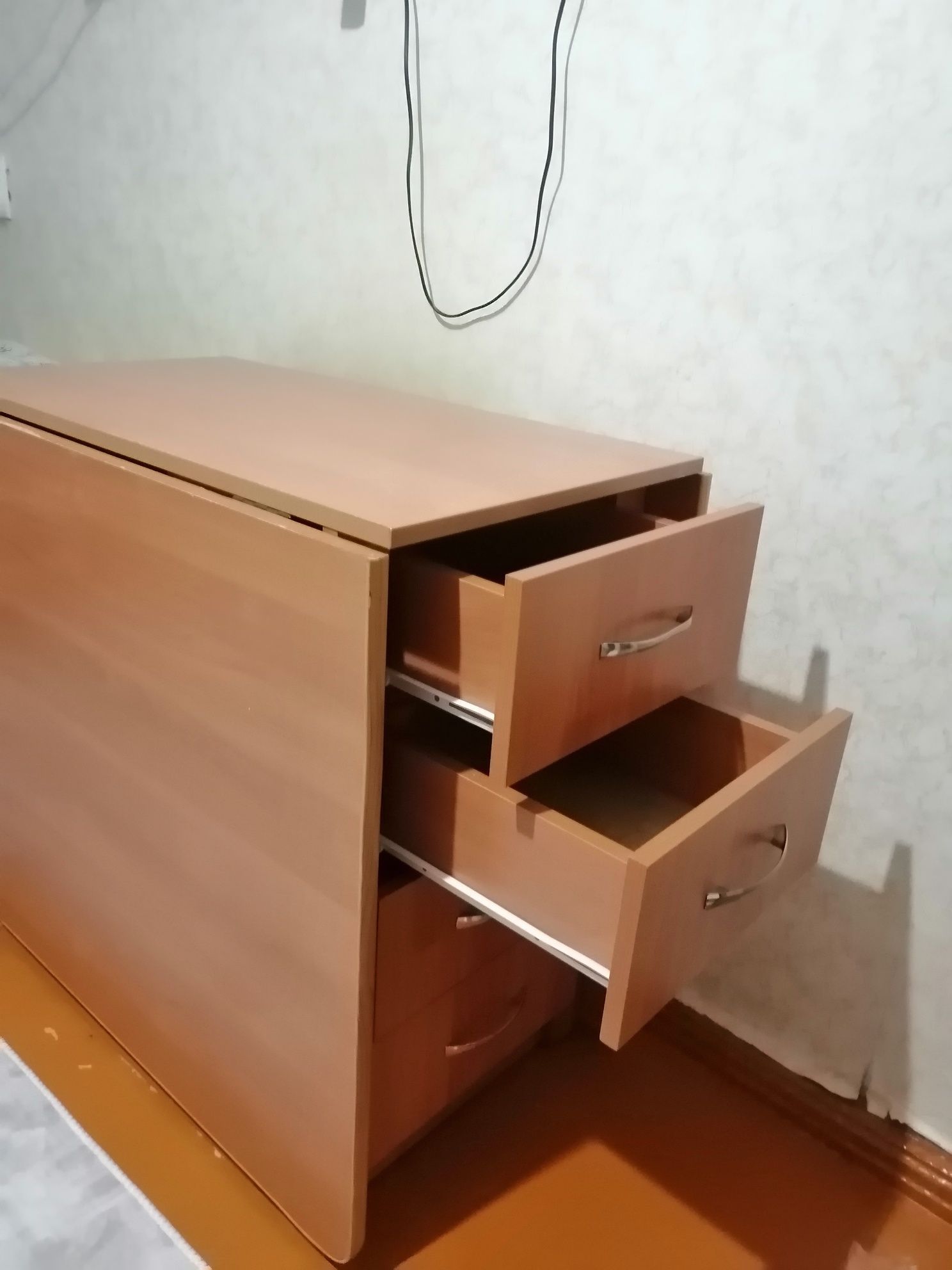 Тумба стол раздвижной