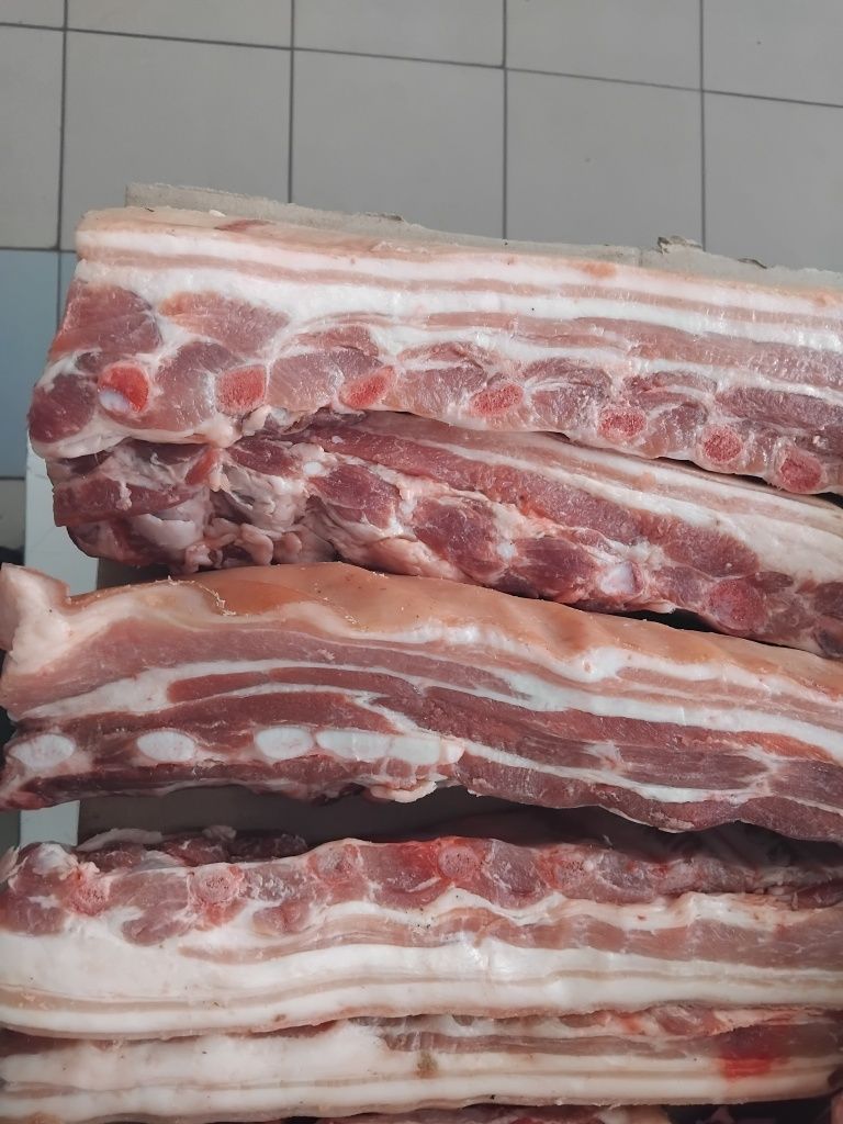 Срочно Продам Сало и Корейки 2000