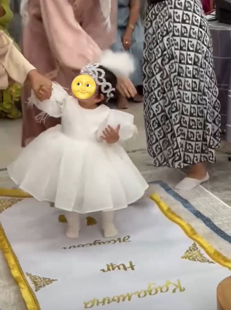 Тусаукесер платье