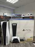 PS 5 в отличном состоянии + ps plus extraна год  400 игр 2 джостика