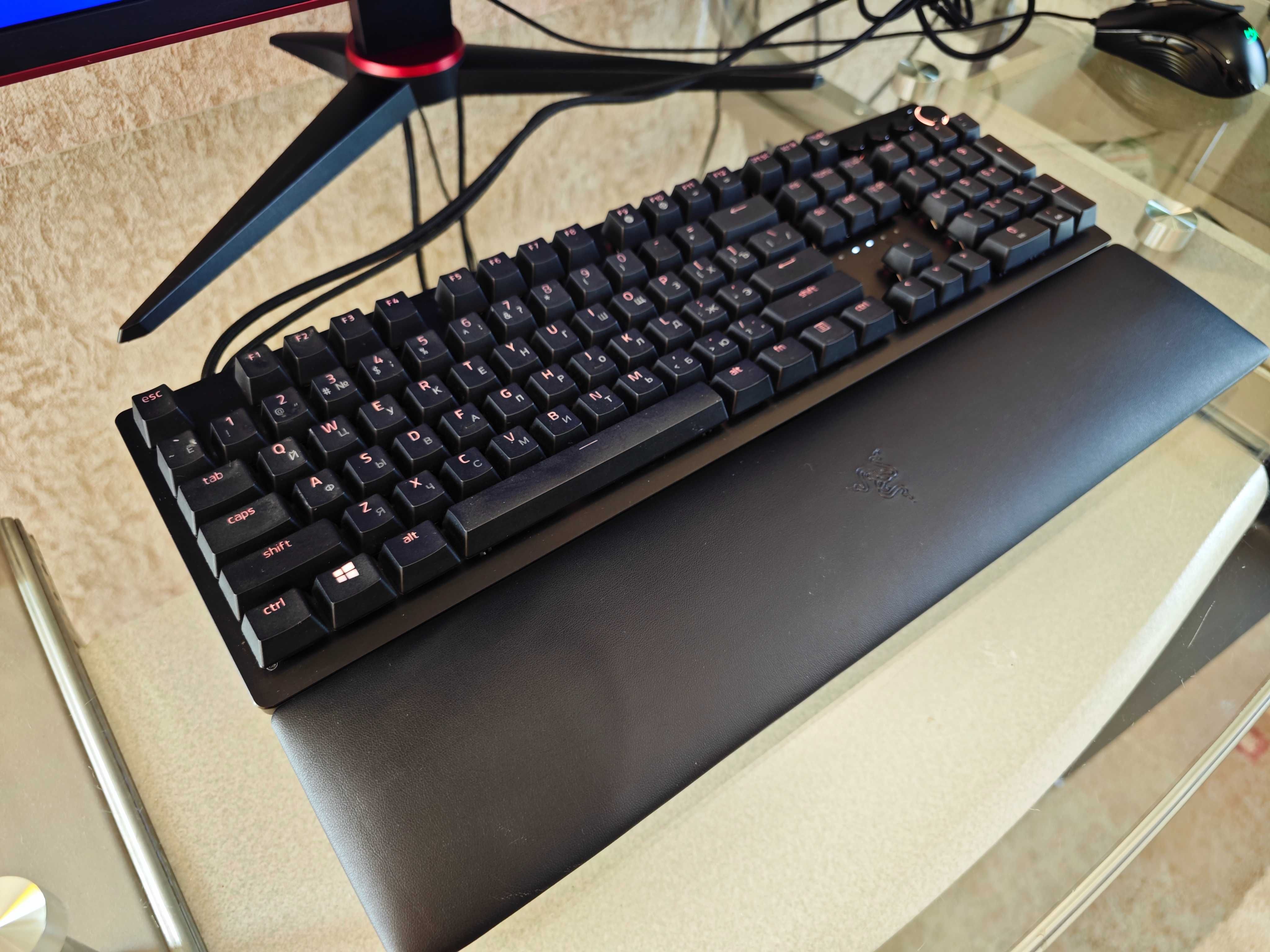 Игровая клавиатура "Razer Huntsman V2 Analog", оптико-механическая!