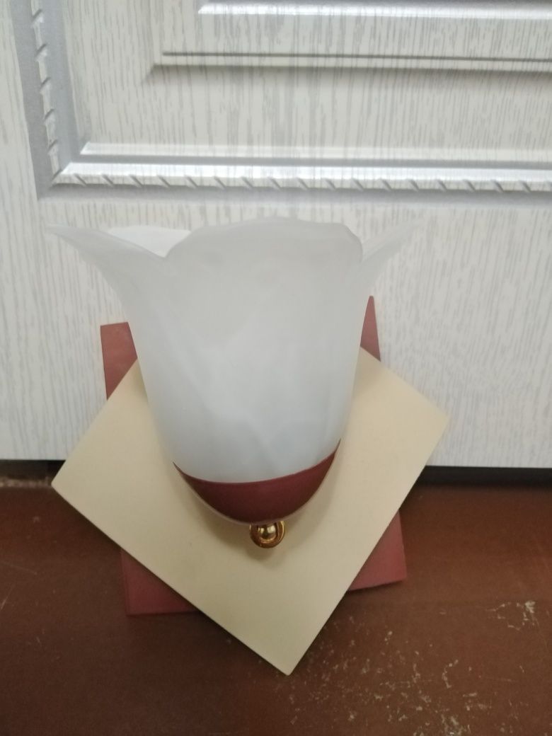 Продается бра, новые, 2 штуки