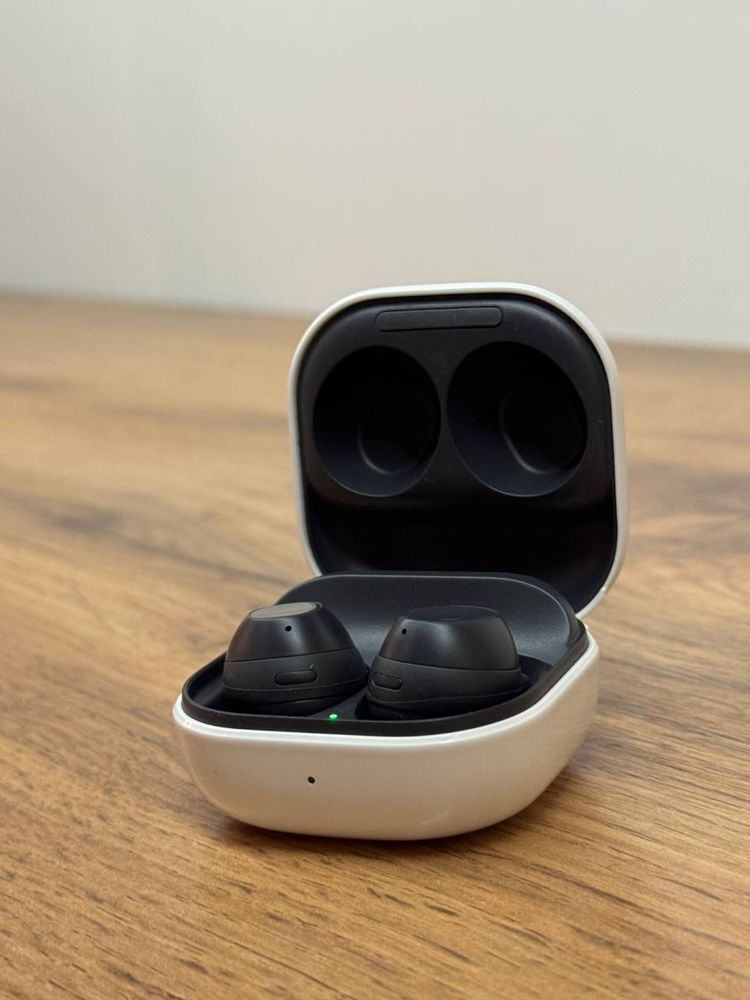 Samsung Buds FE.
