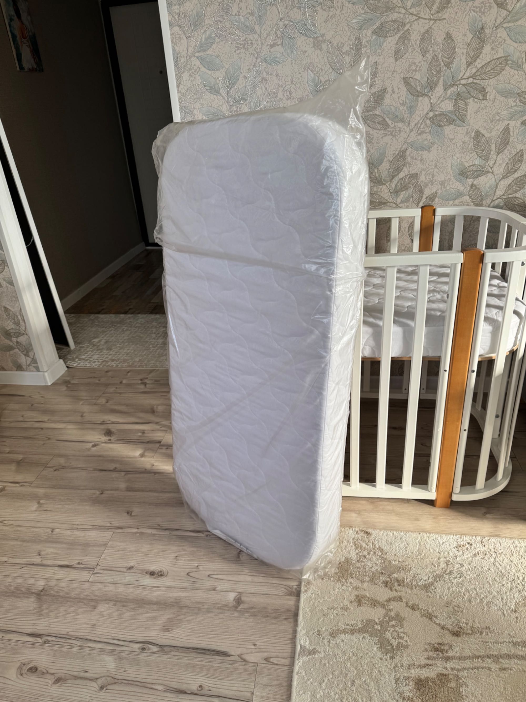 Продаю детскую кроватку