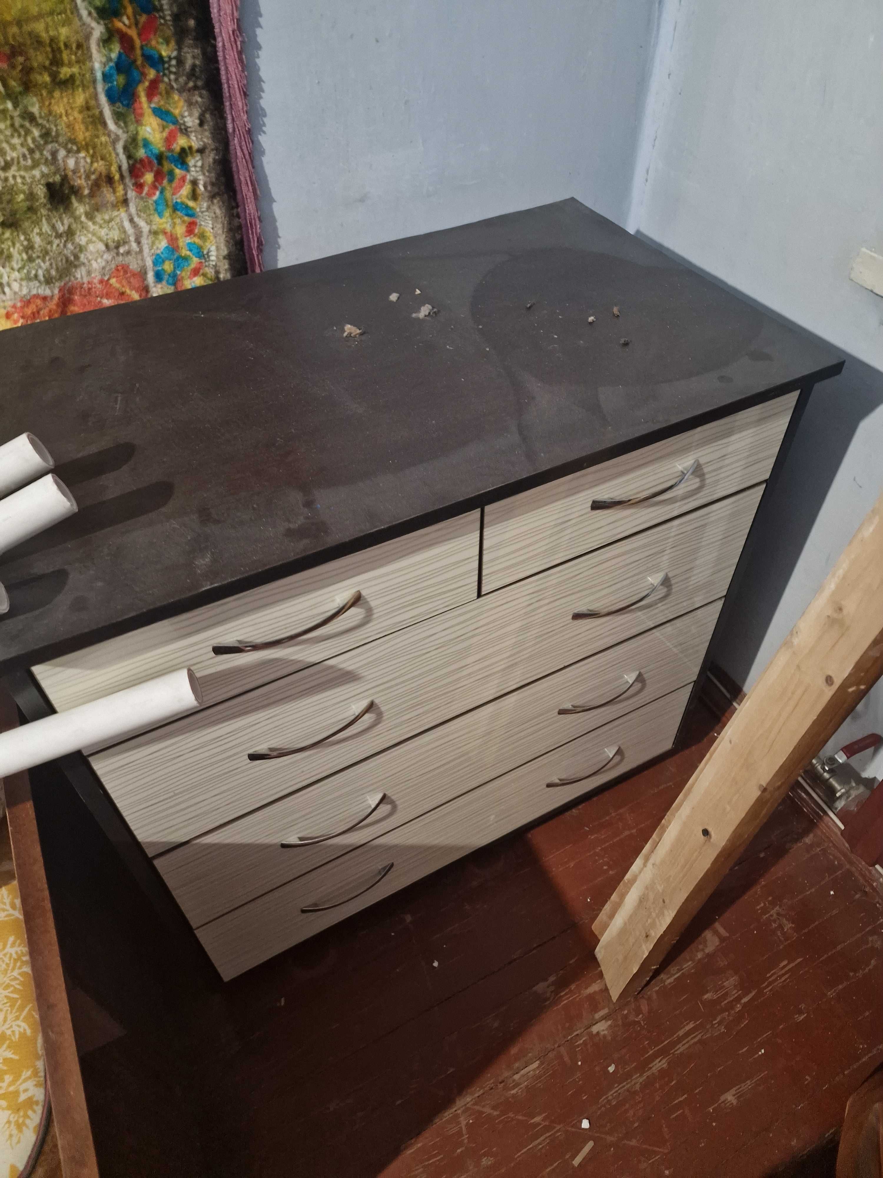 Продам      камод