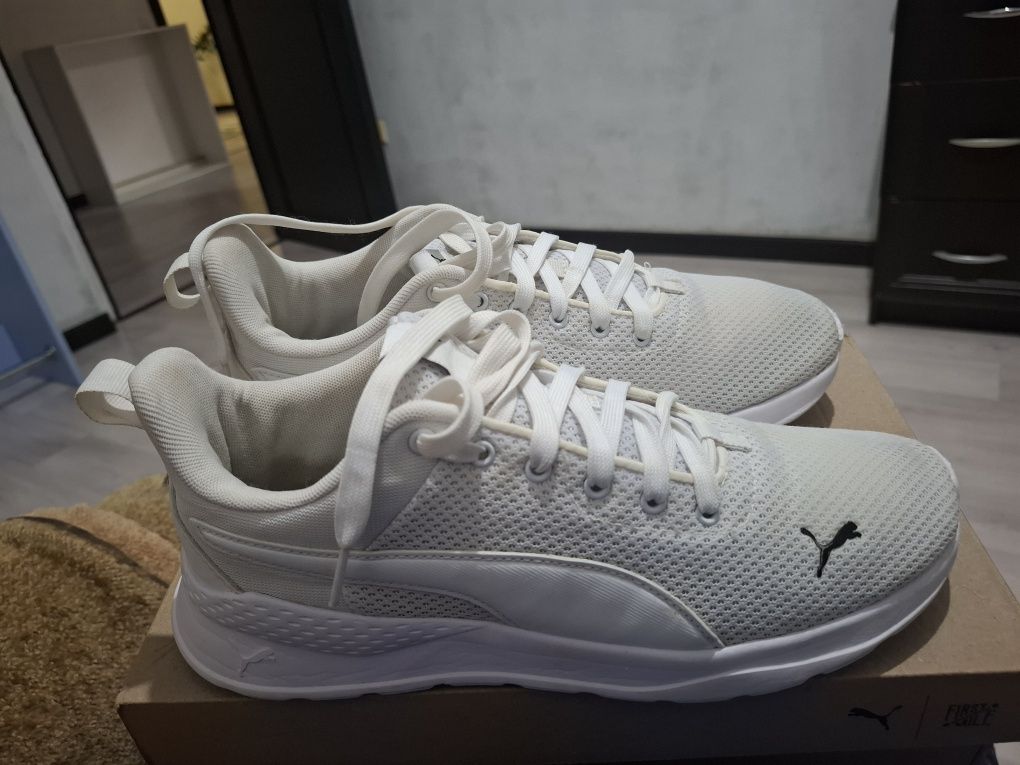 кроссовки Puma белые