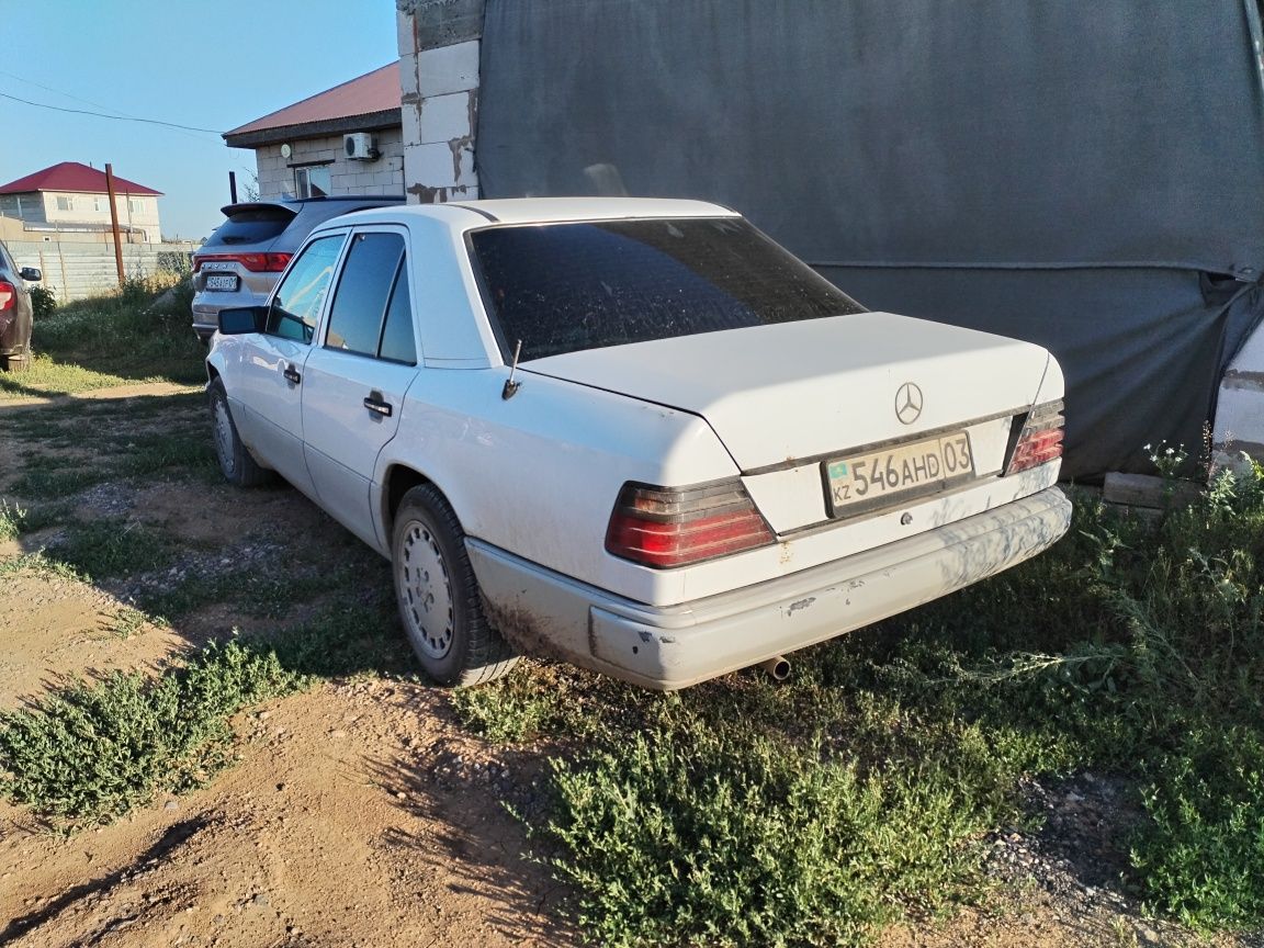 Продам мерседес 124 АКПП 3.0