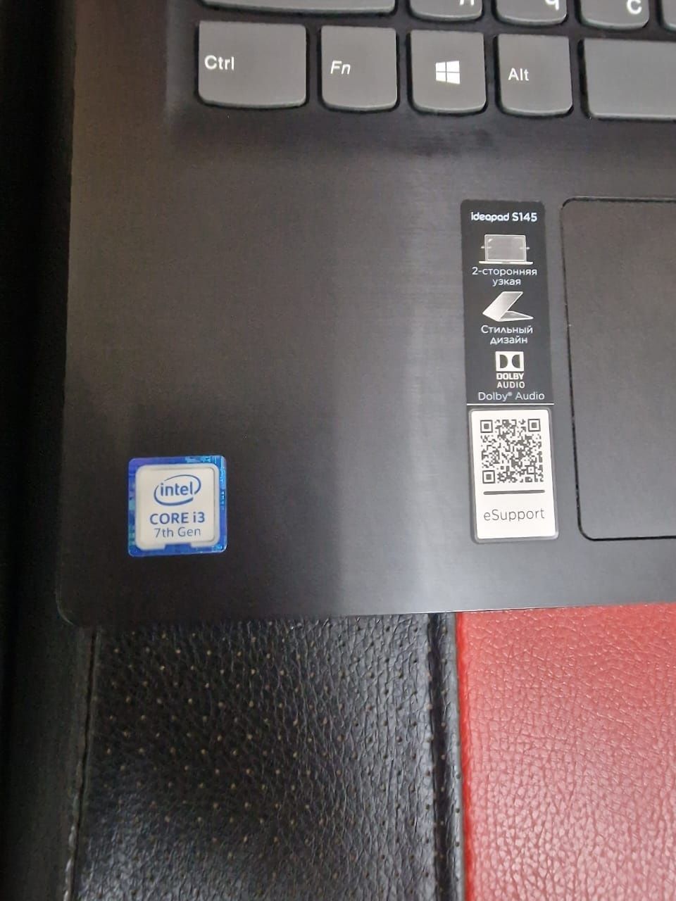 Продам ноутбук lenovo i3 сумка мышка