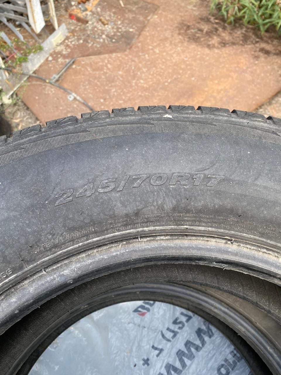 Резина 245/70 R17 б/у в отличном состаянии