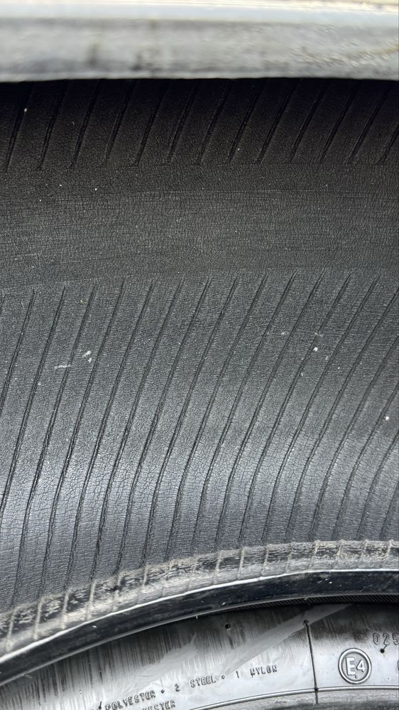 Всесезонная резина Bridgestone