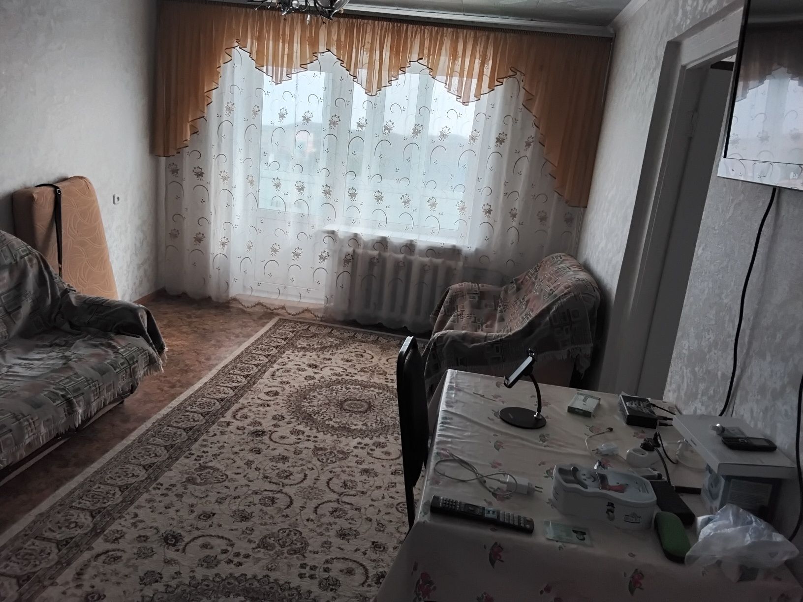 Срочно Продаже квартиру 4 ком Касыма каисенова