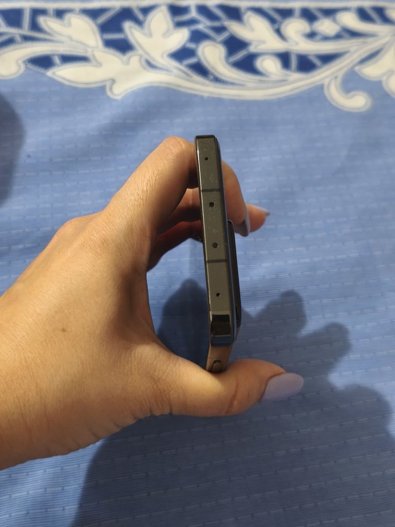 Xiaomi 13 12/256Gb