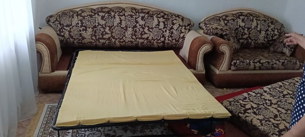 Продам диван раскладной