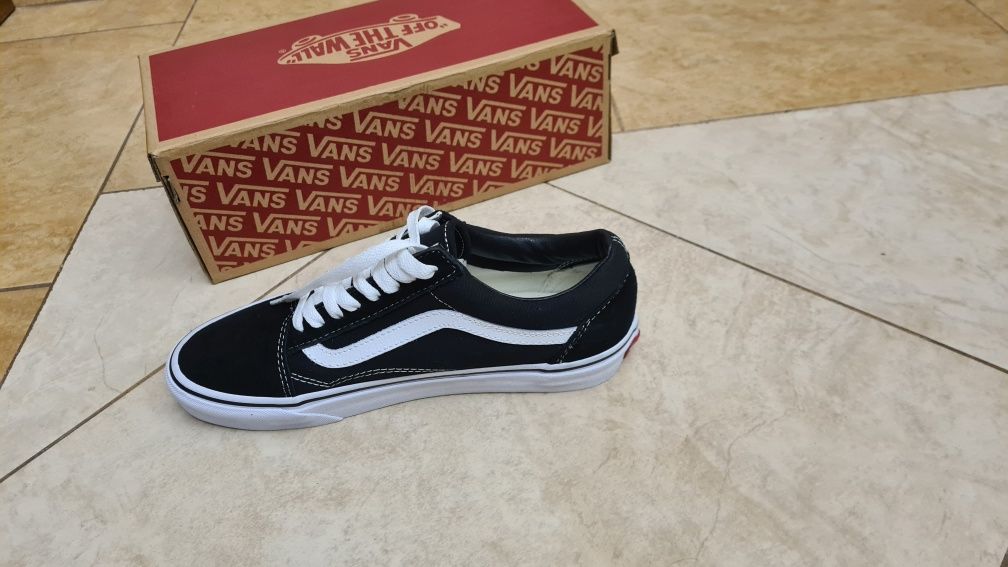 Кеды новые Vans оригинал 40р