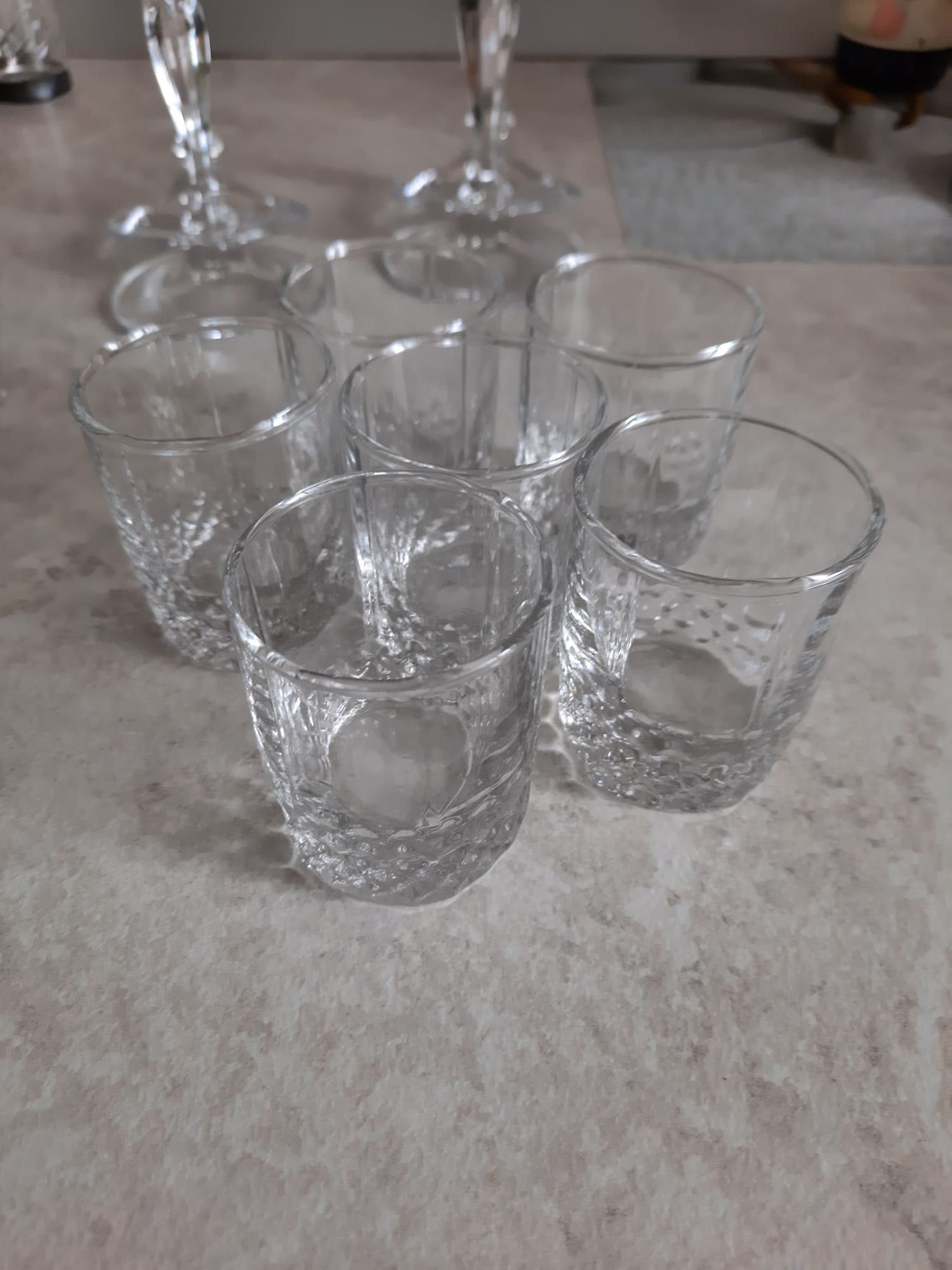 Продам сервиз и комплект посуды